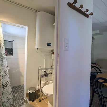 Charmante Maisonnette Renovee Au Bord De La Loire Pour Escapade A Deux - Fr-1-582-536 *